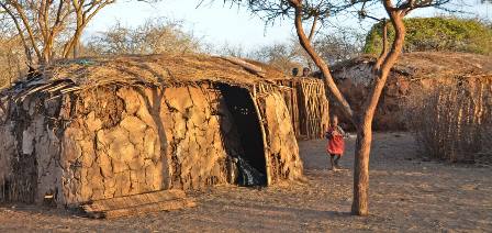 maasai-manyatta-huts